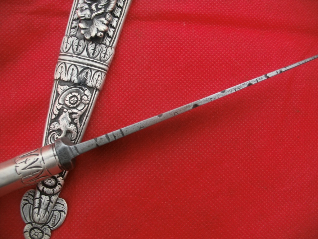 )Boker - Platero Alais